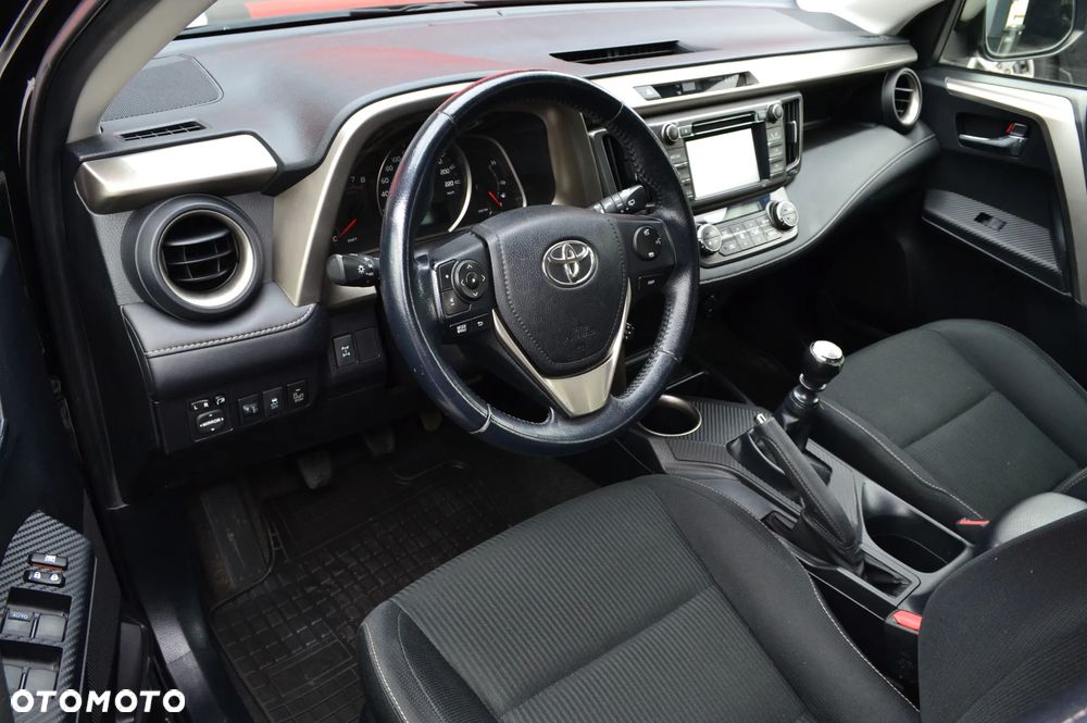 Toyota RAV4 2.0 4x4 Edition - 5