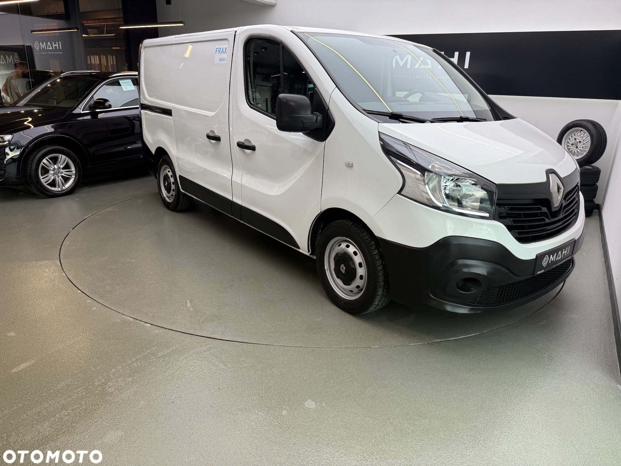 Renault Trafic - 16