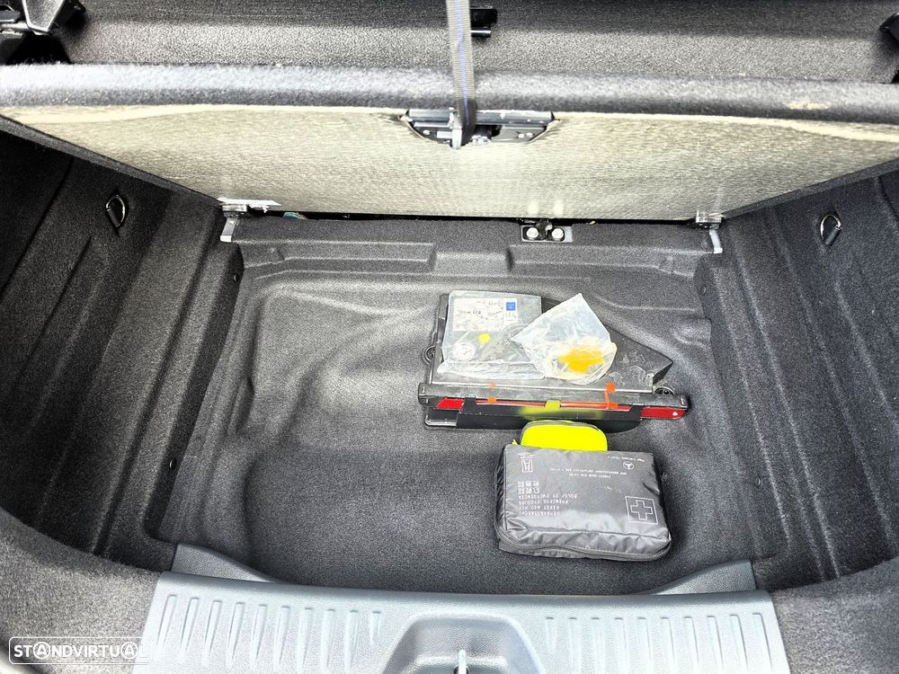 Mercedes-Benz A 180 CDi BE Edition AMG Line - 48