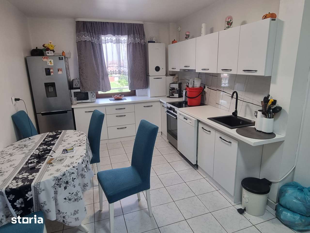 Apartament 2 camere decomandat,et.1,Deva-zona Bd.Bălcescu nou — fotografia 3