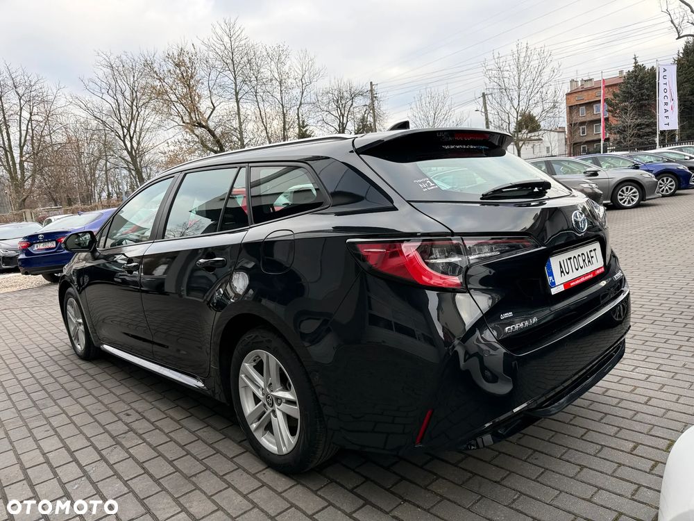 Toyota Corolla 2.0 Hybrid Comfort - 28