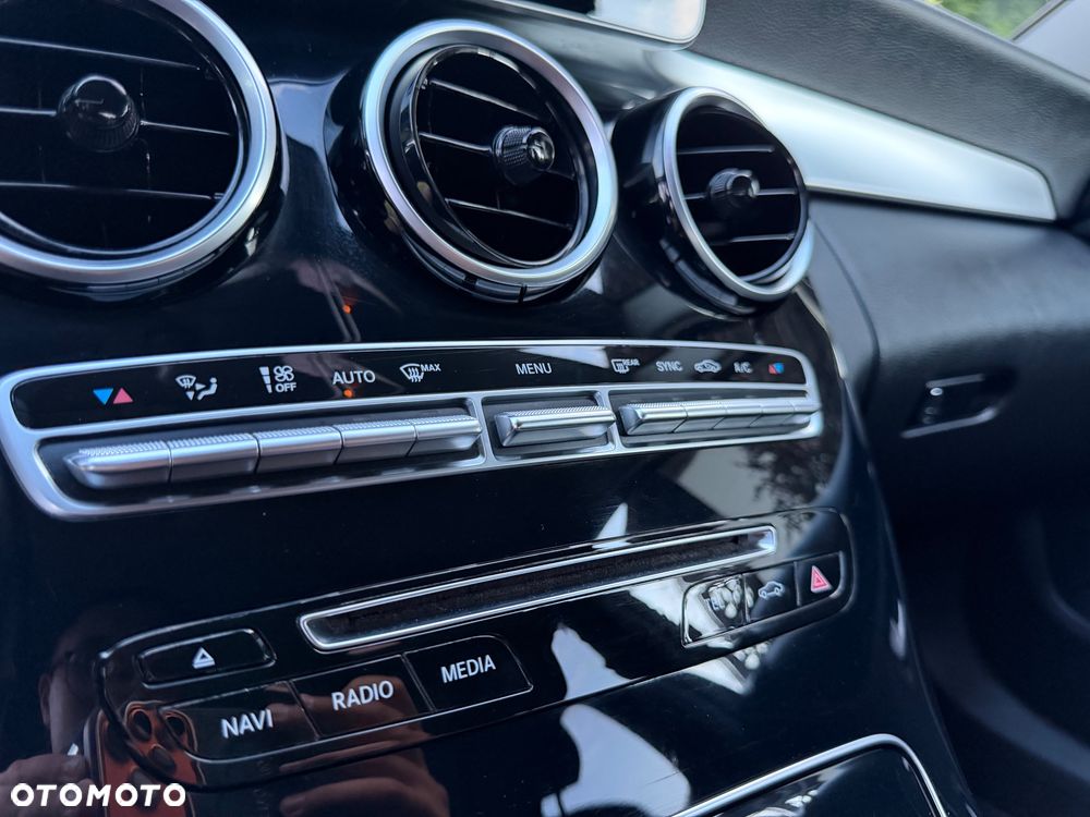 Mercedes-Benz Klasa C 200 (BlueTEC) d 7G-TRONIC Exclusive - 17