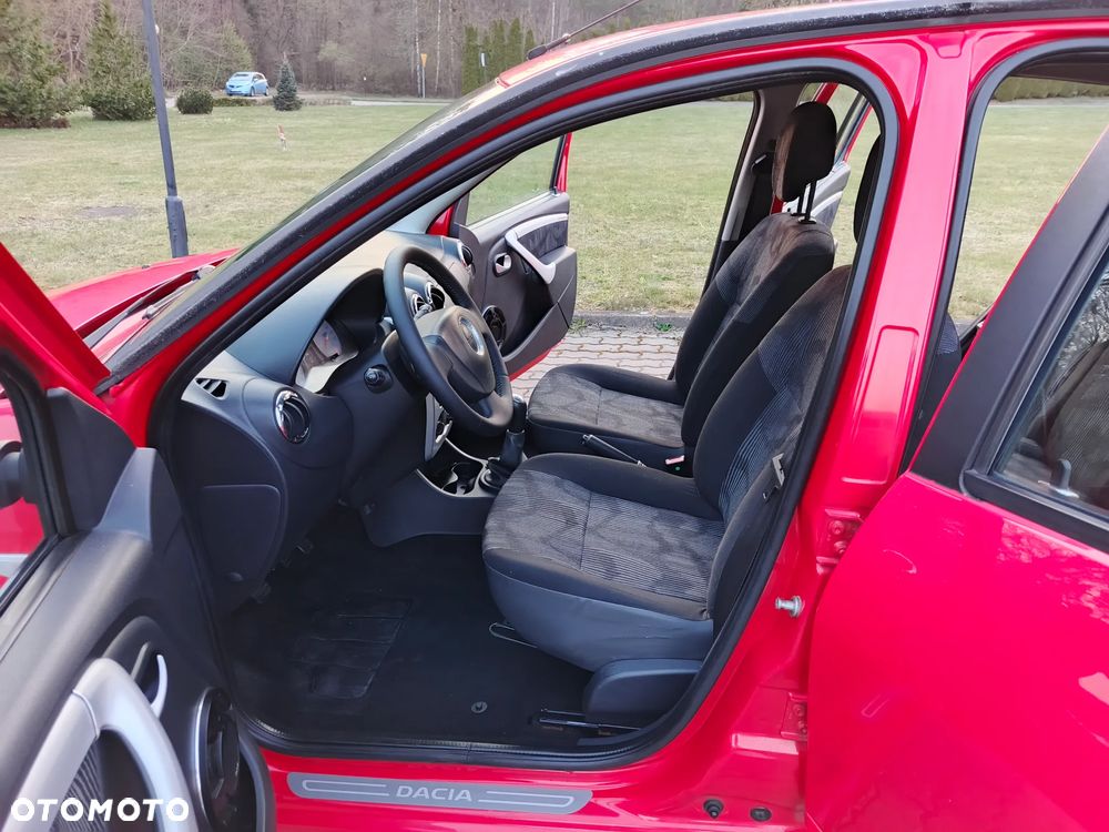 Dacia Sandero - 12