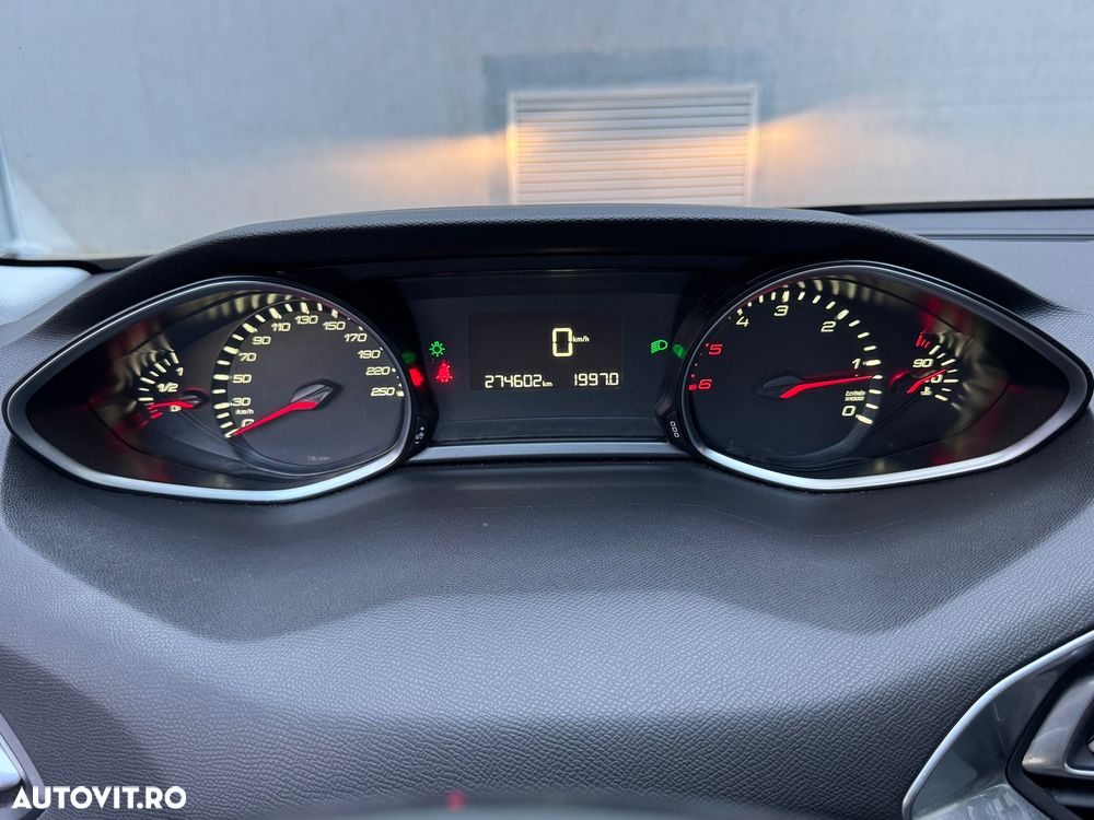 Peugeot 308 - 14