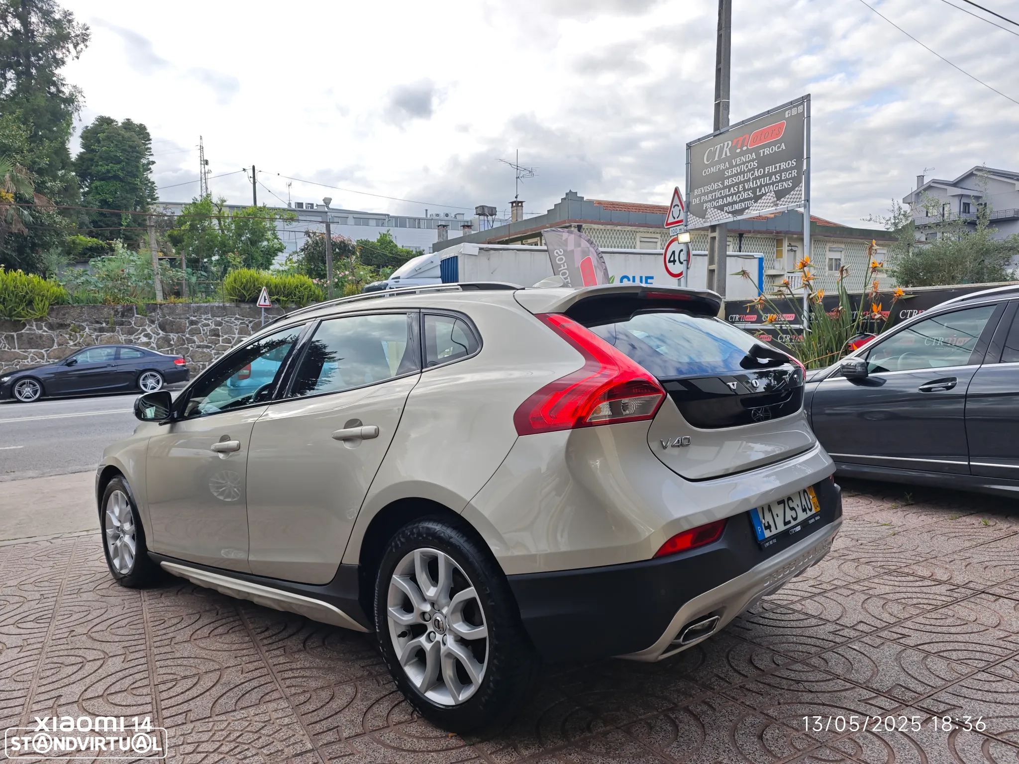Volvo V40 Cross Country 1.5 T3 Summum Geartronic - 12