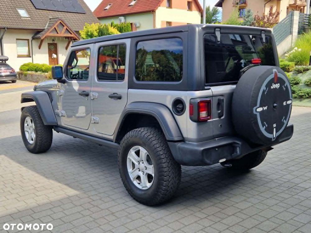 Jeep Wrangler 2.0 T-GDI Hardtop AWD Automatik Sport - 13