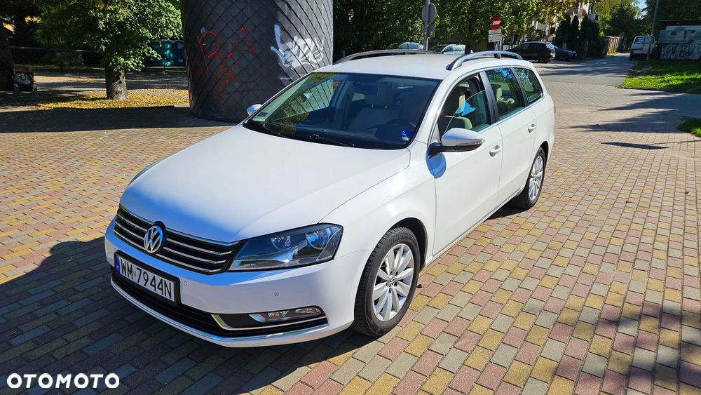 Volkswagen Passat - 13