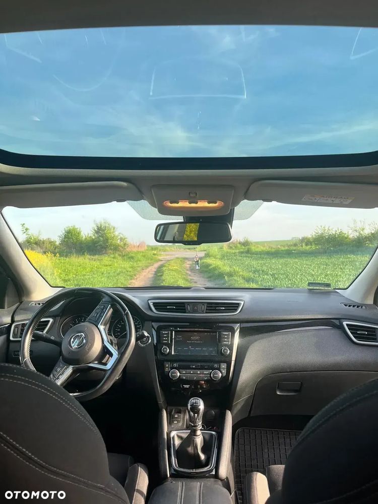 Nissan Qashqai 1.3 DIG-T N-Connecta - 4