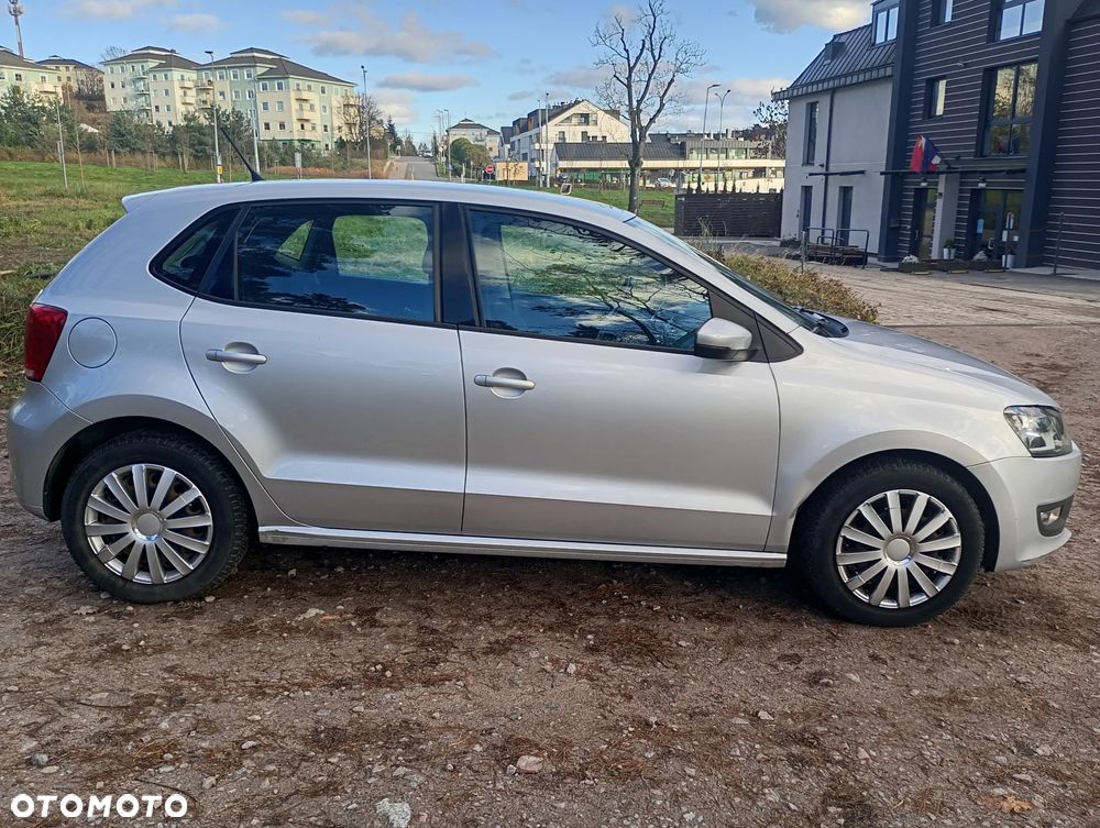Volkswagen Polo 1.4 16V Comfortline - 5