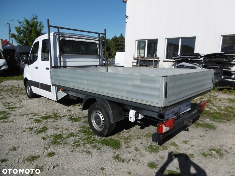 Mercedes-Benz Sprinter - 3