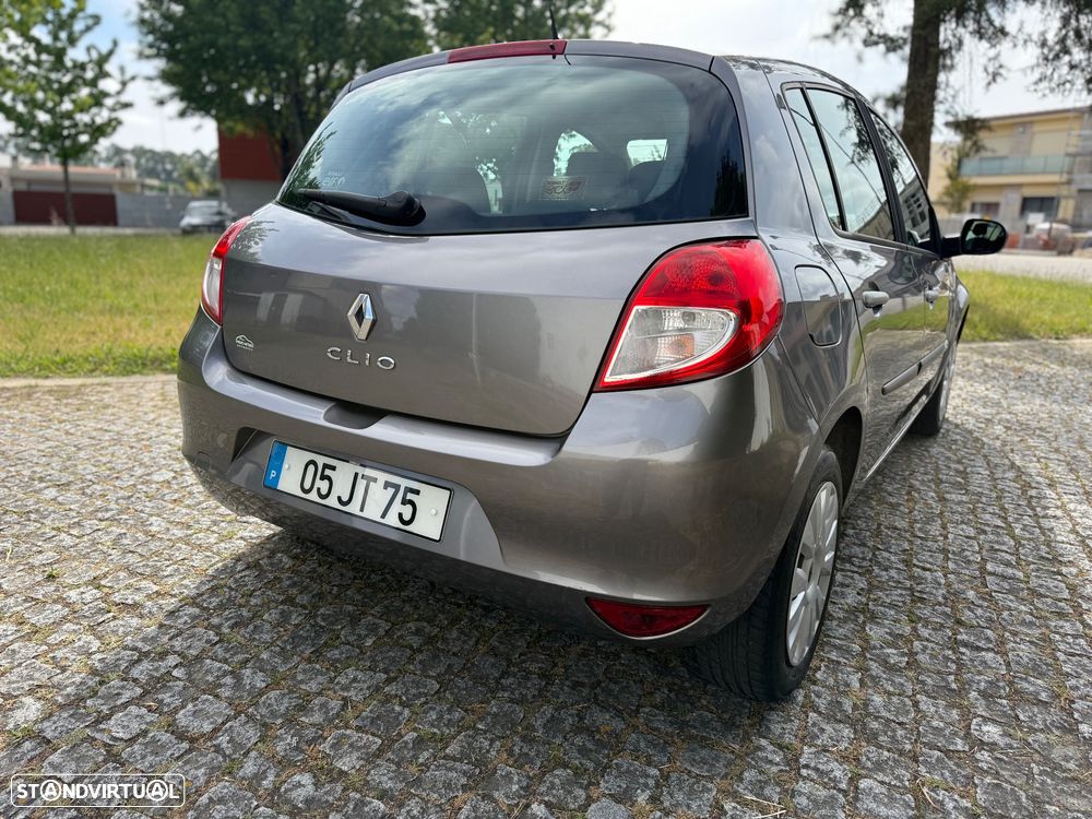 Renault Clio 1.2 16V Dynamique S - 16