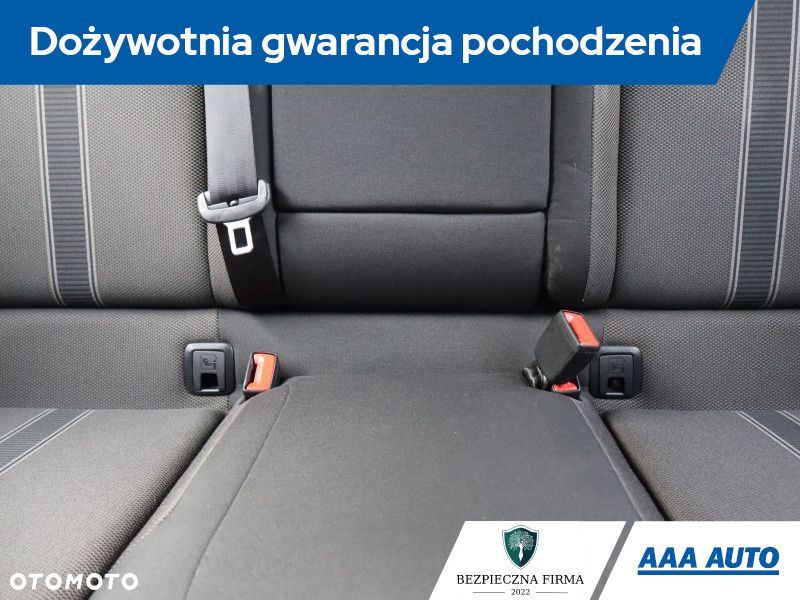 Volkswagen T-Roc - 11