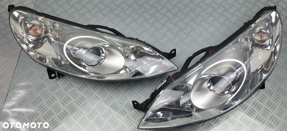 reflektor lampa prawy prawa lewa lewy przód przednia PEUGEOT 407 SEDAN SW - 8