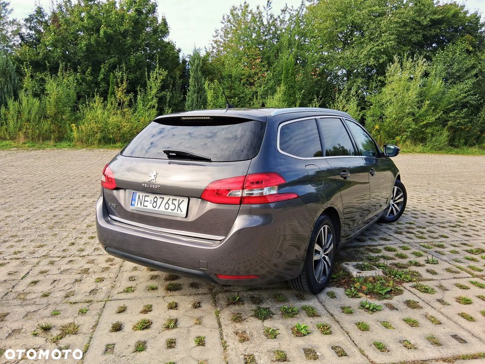 Peugeot 308 BlueHDi 130 EAT8 Stop & Start Tech Edition - 4