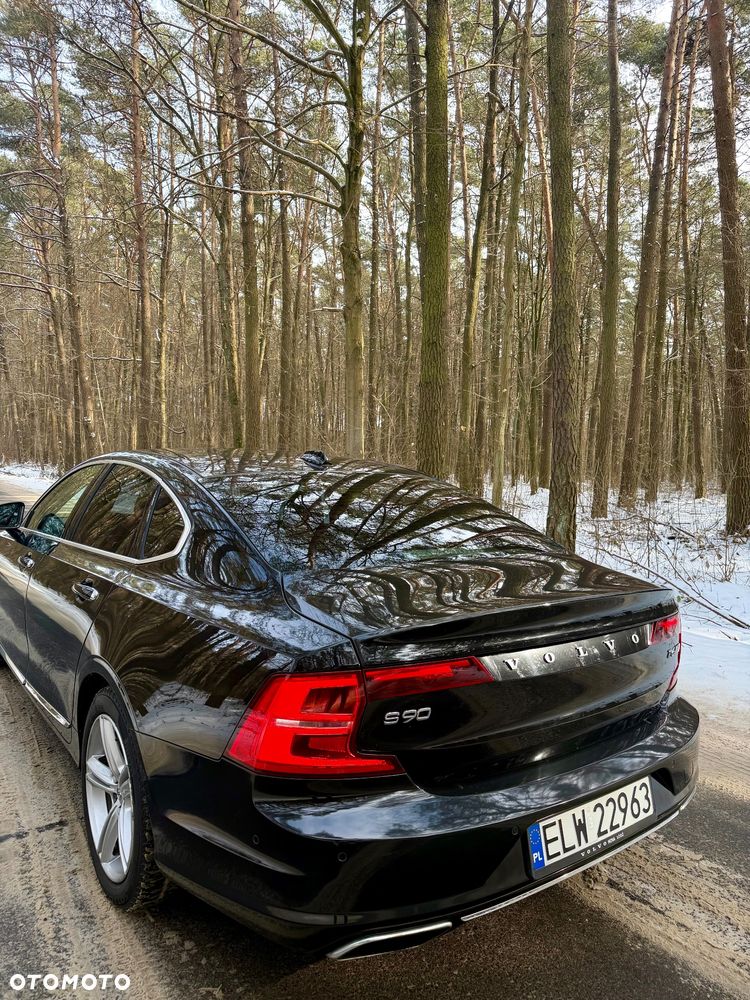 Volvo S90 - 4