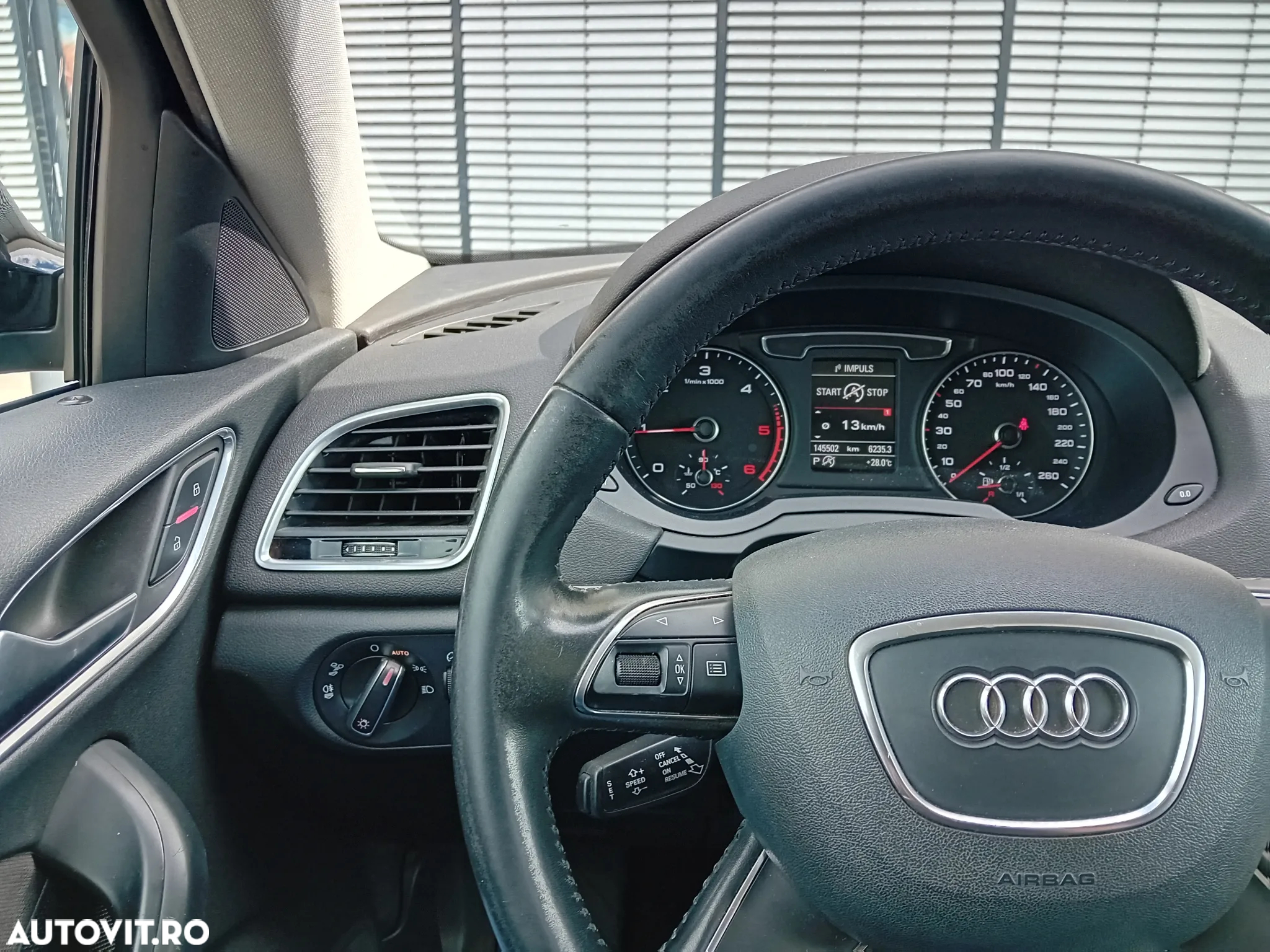 Audi Q3 2.0 TDI Quattro Stronic Design - 12