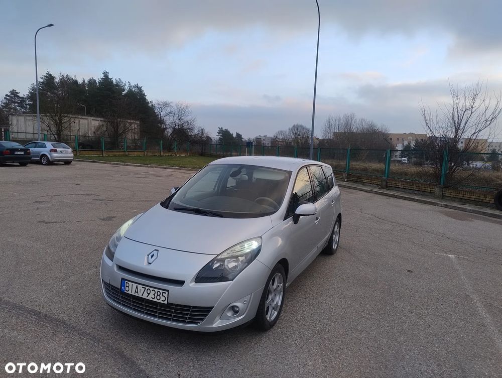 Renault Grand Scenic dCi 150 Automatik Bose Edition - 1
