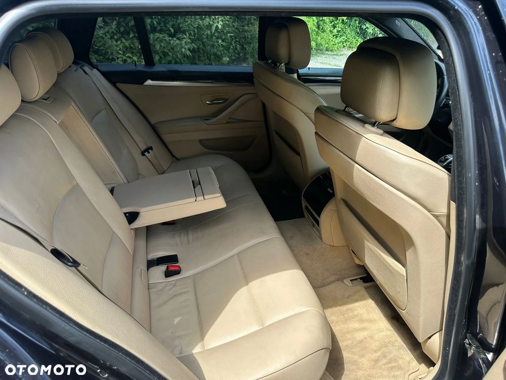 BMW Seria 5 535d - 15