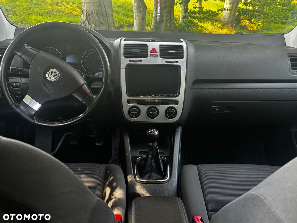 Volkswagen Golf 1.6 Trendline - 2