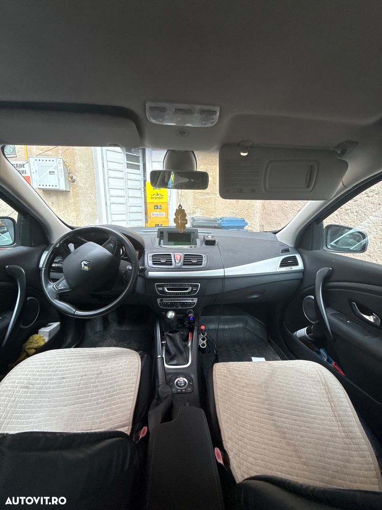 Renault Megane - 5