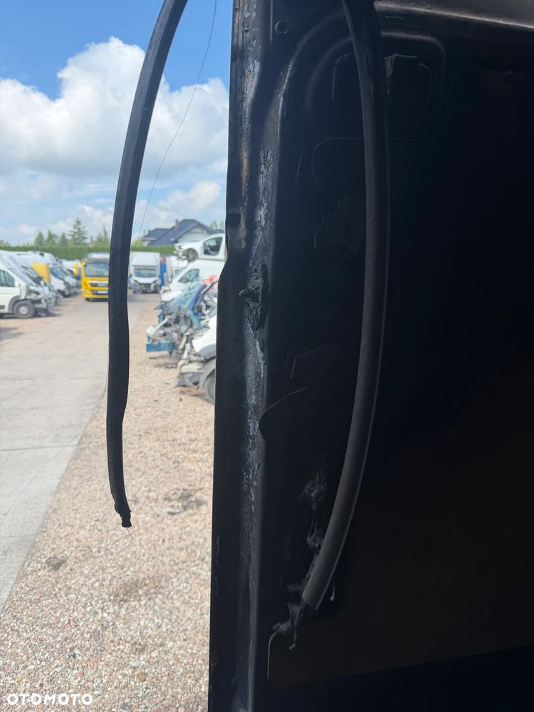 Crafter II MAN 17-22r drzwi przesuwne prawe - 3