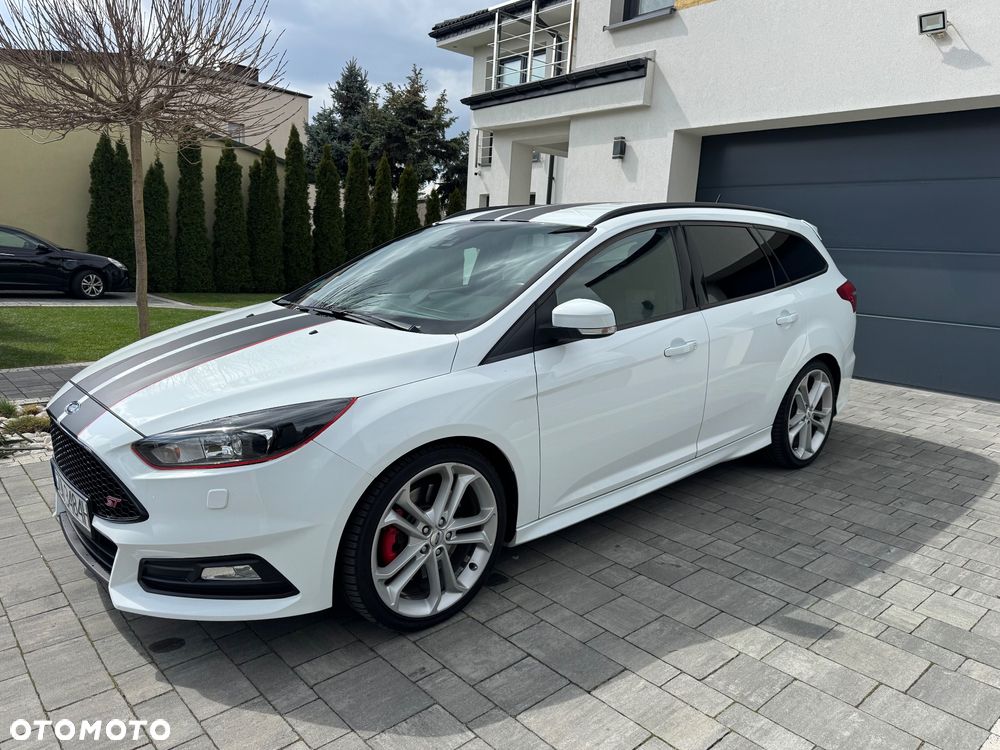 Ford Focus 2.0 TDCi ST - 4
