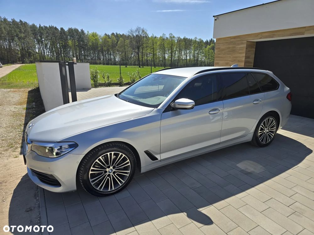 BMW Seria 5 520d Sport Line sport - 4