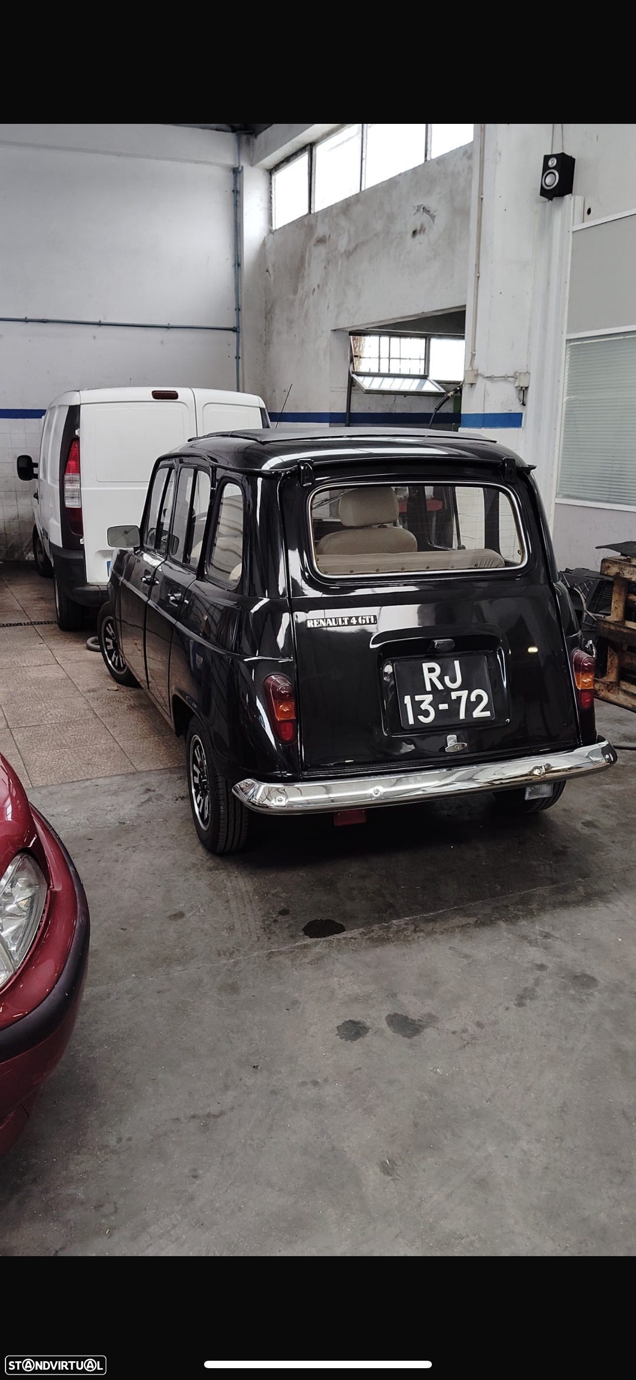 Renault 4 - 12