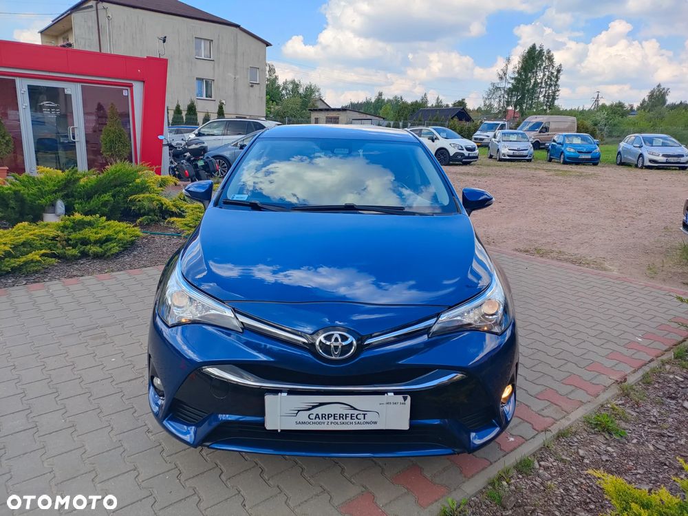 Toyota Avensis 1.8 Premium - 7