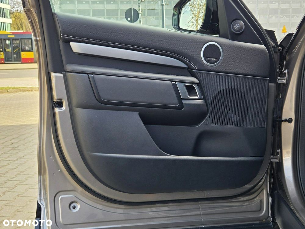 Land Rover Discovery - 14