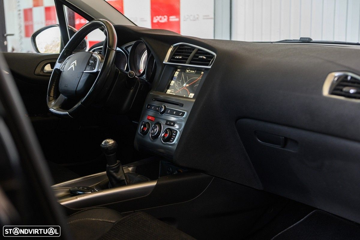 Citroën C4 1.2 PureTech Feel - 21