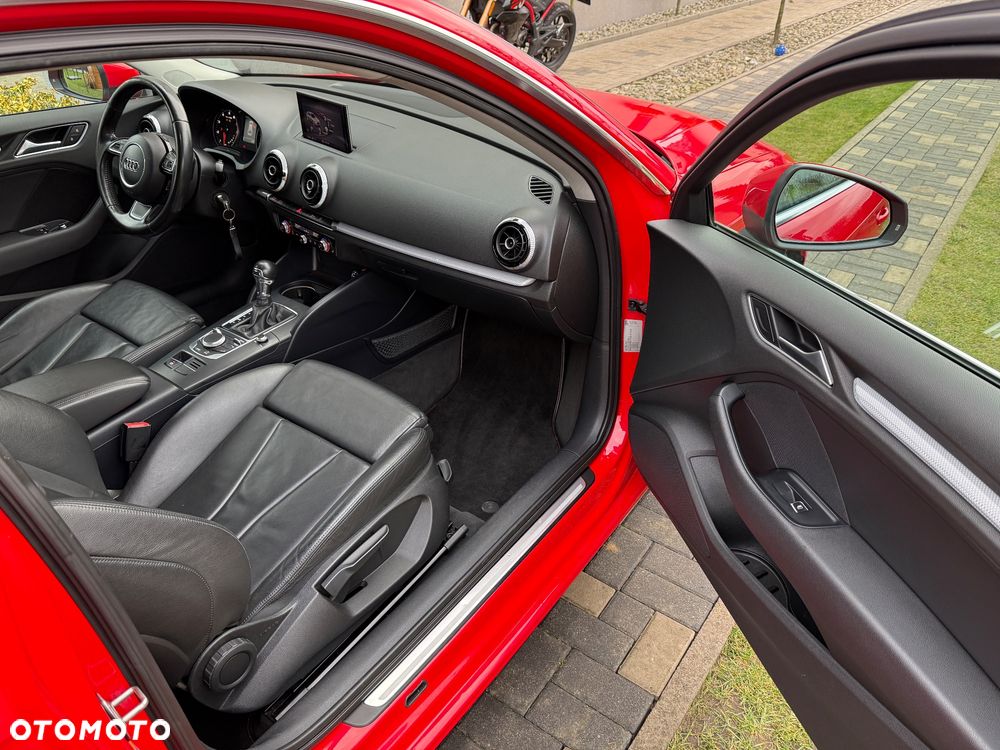 Audi A3 3-drzwiowe 1.8 TFSI S tronic Ambition - 9