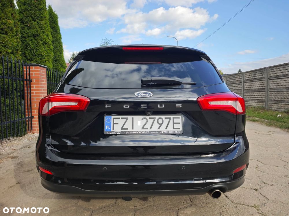 Ford Focus 2.0 TDCi Titanium ASS PowerShift - 21