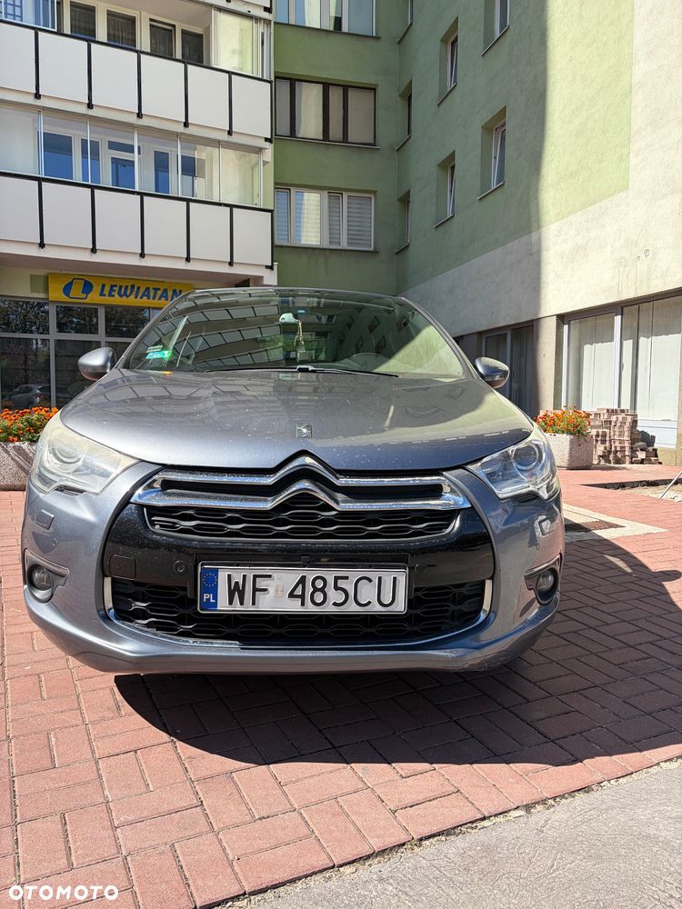 Citroën DS4 1.6 THP SoChic MCP - 2