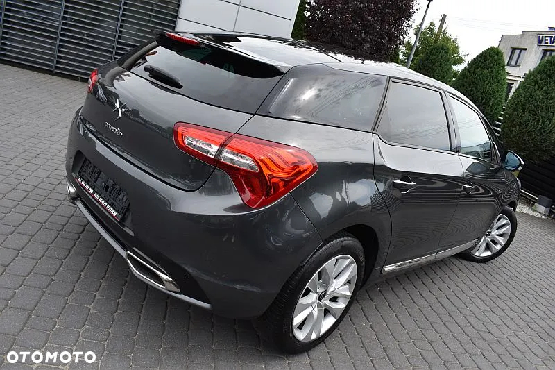Citroën DS5 2.0 HDi Hybrid4 SportChic MCP - 4