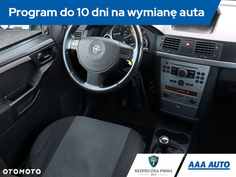 Opel Meriva - 8