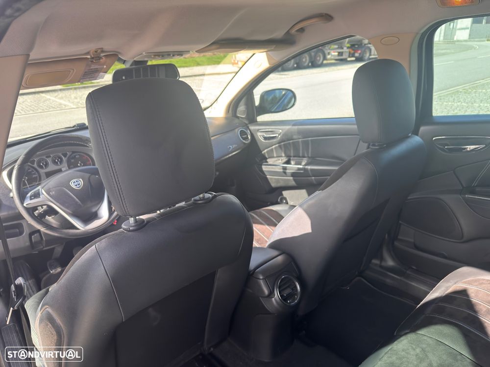 Lancia Delta 1.6 M-Jet Oro - 13