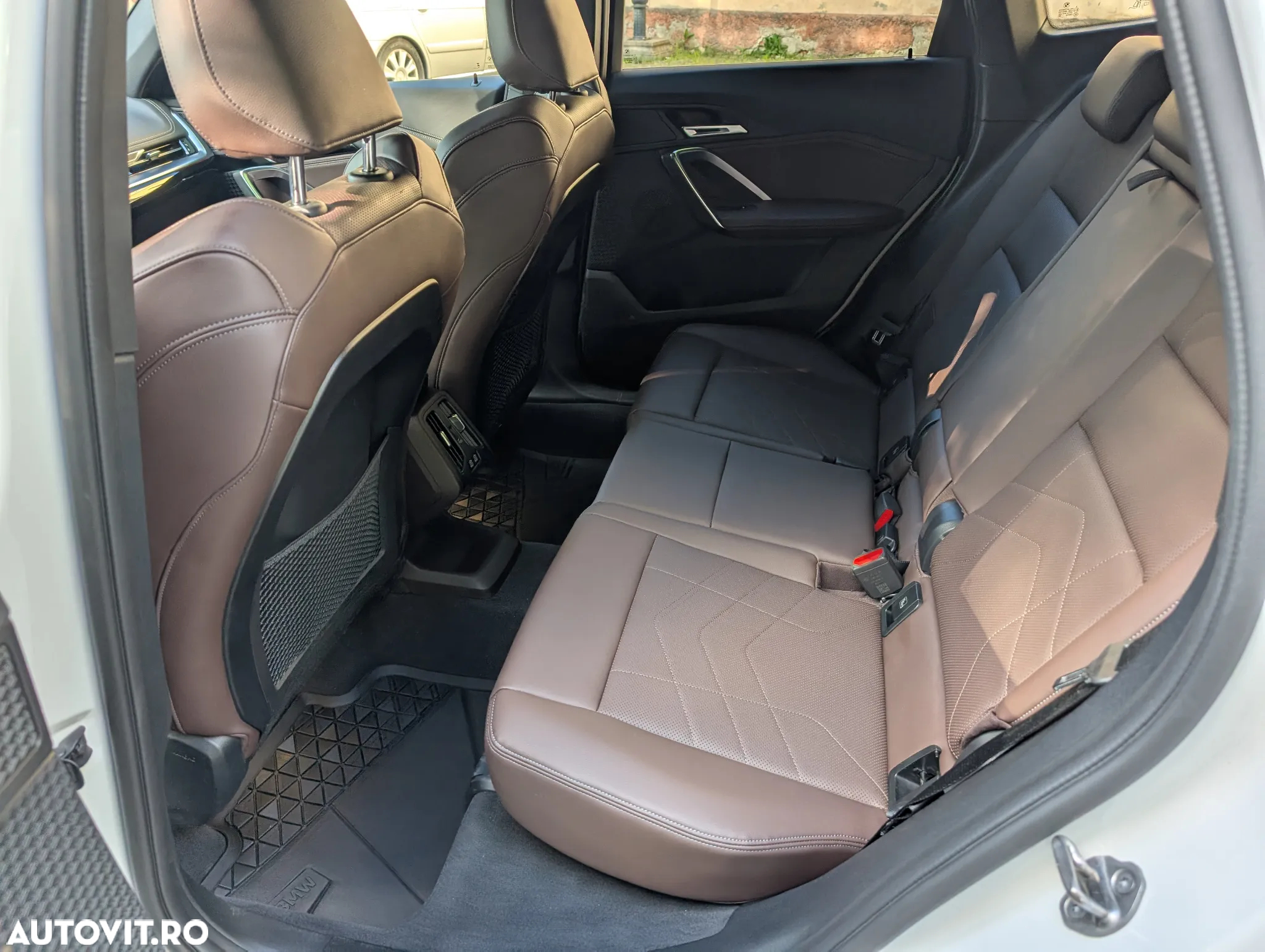 BMW X1 sDrive18i AT - 20