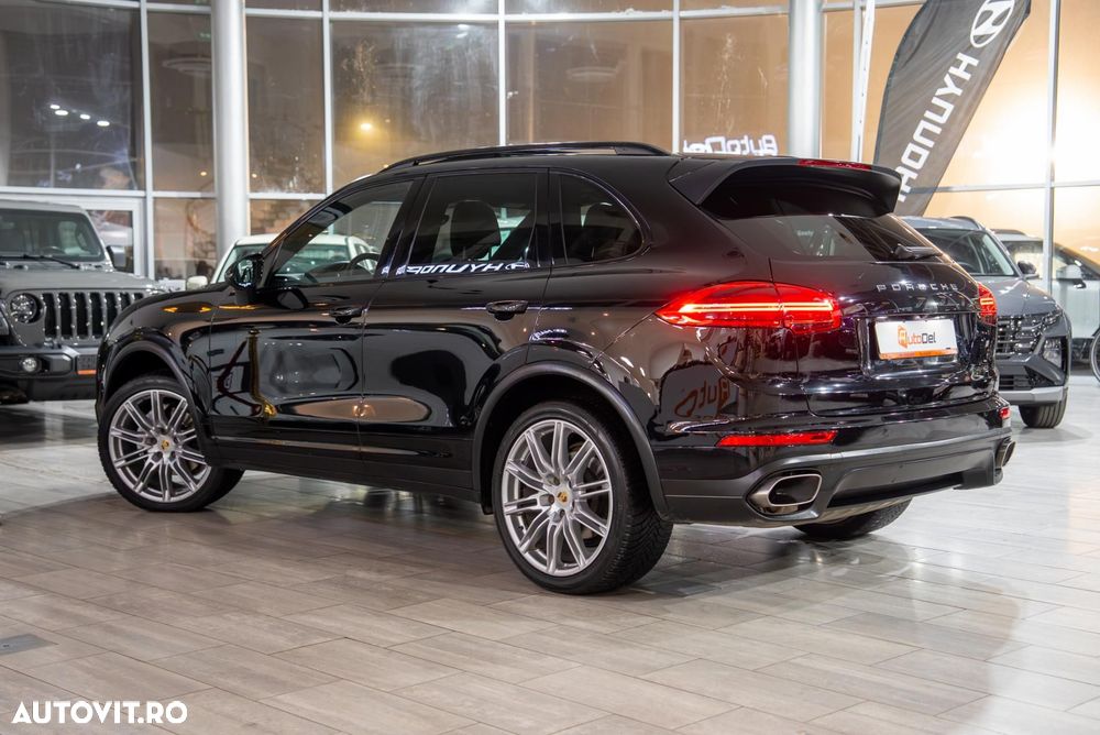 Porsche Cayenne Diesel Tiptronic S - 10