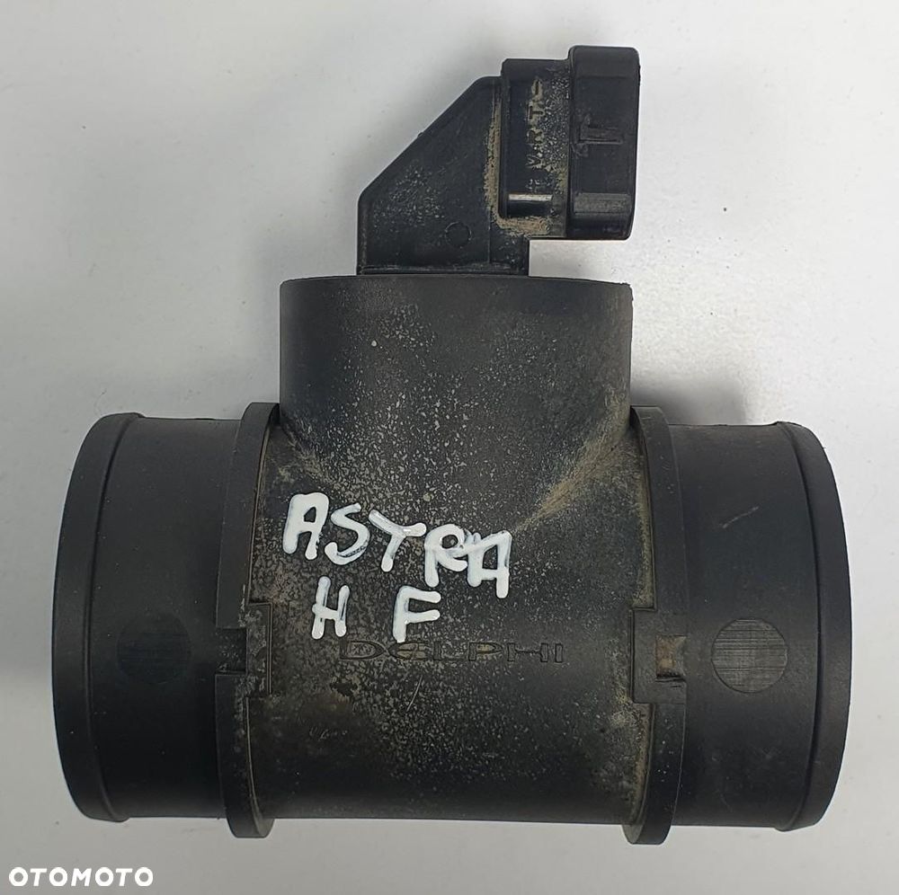 PRZEPŁYWOMIERZ POWIETRZA OPEL ASTRA III H 1.6 16V - 1