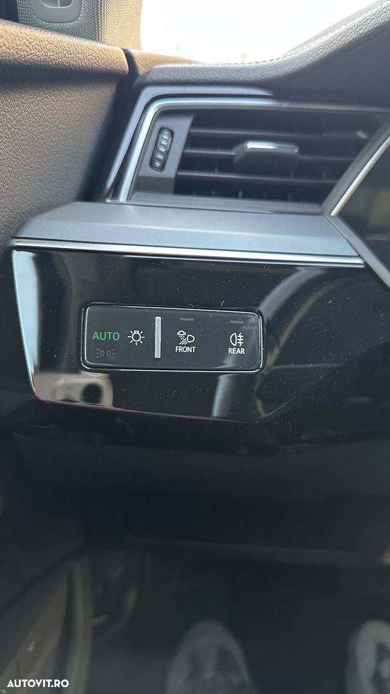 Audi e-tron 50 quattro - 32