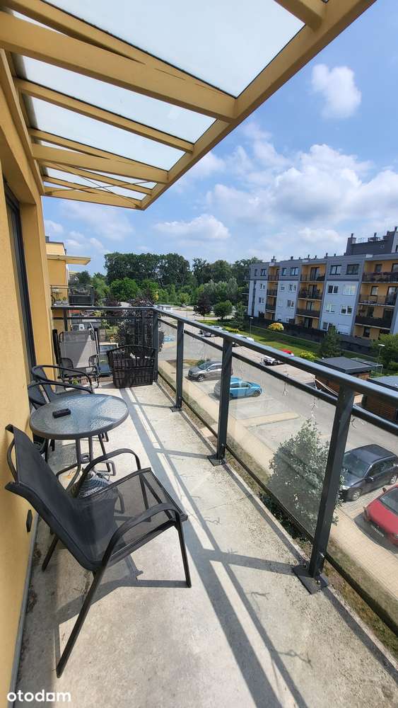 3 pokoje | 59,5 m² | osobna kuchnia |garaż | balkon 8,8 m²
