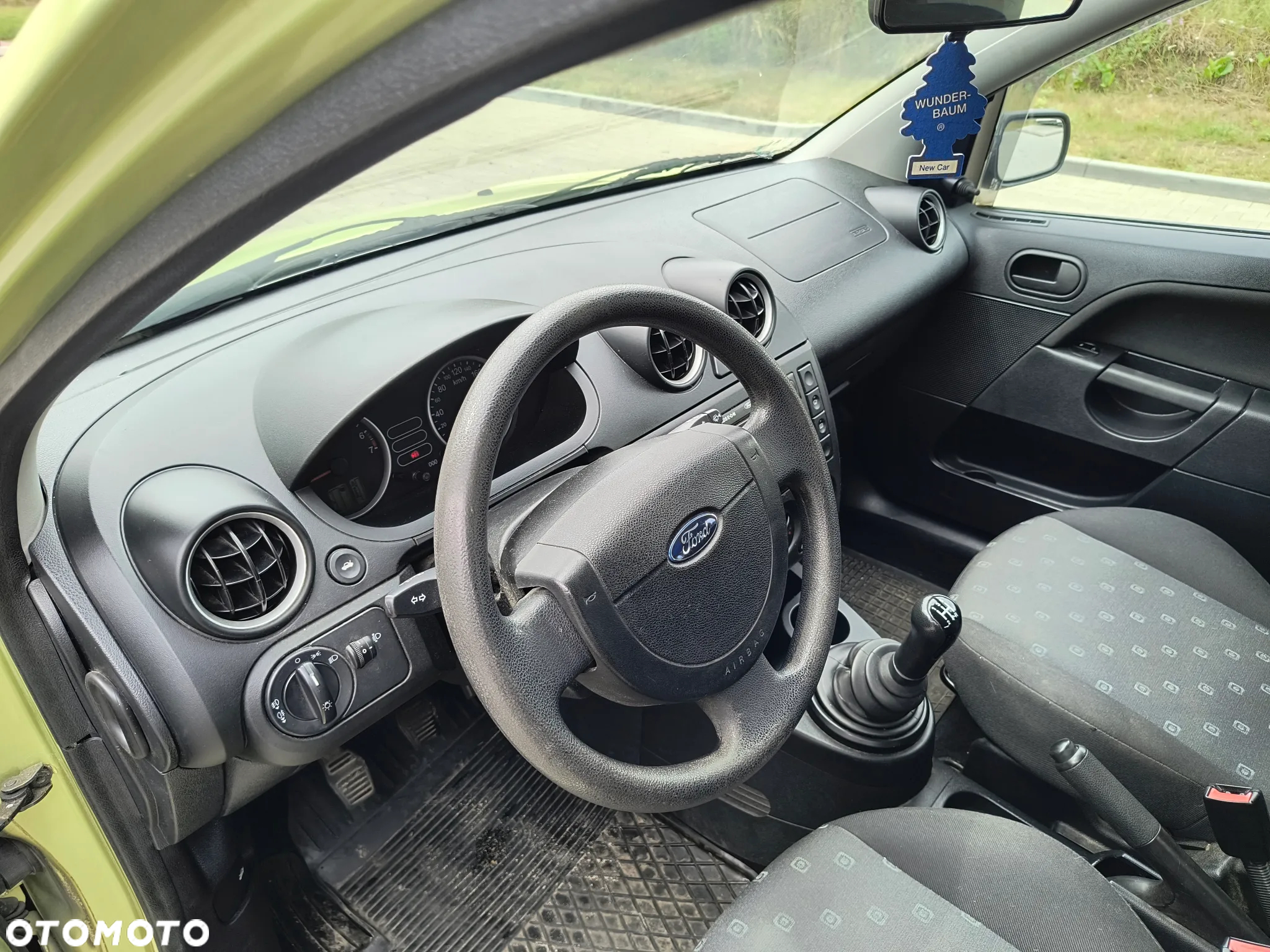 Ford Fiesta 1.4 - 9
