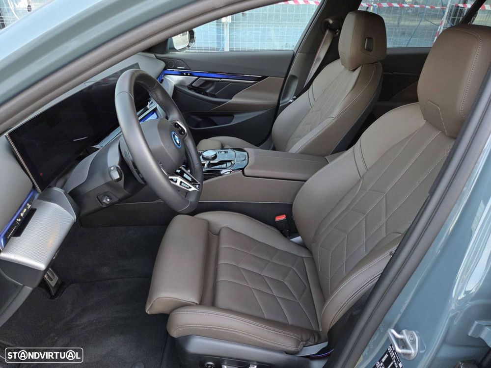 BMW i5 eDrive40 Pack Desportivo M Pro - 8