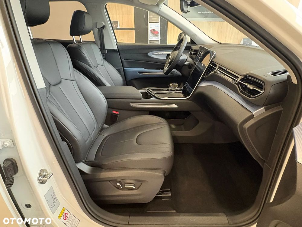 Bestune T90 1.5T Business DCT - 9