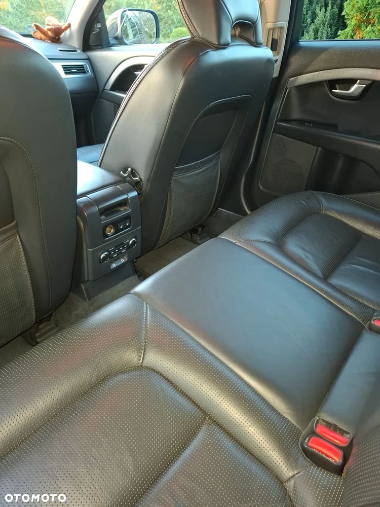 Volvo XC 70 T6 AWD Summum - 11