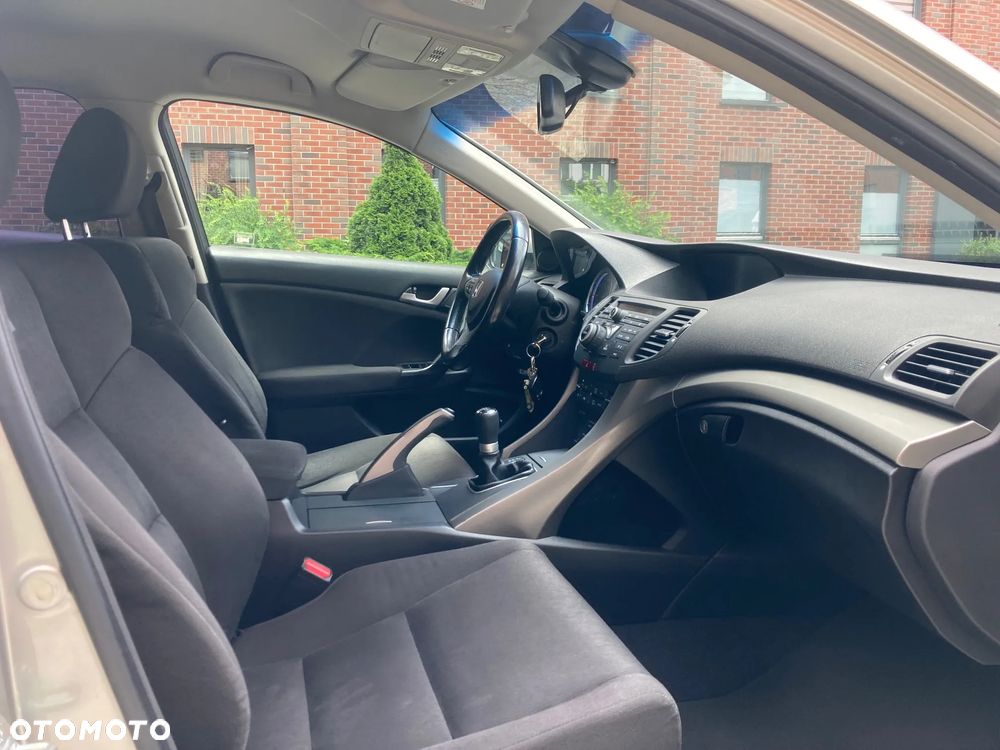 Honda Accord - 12