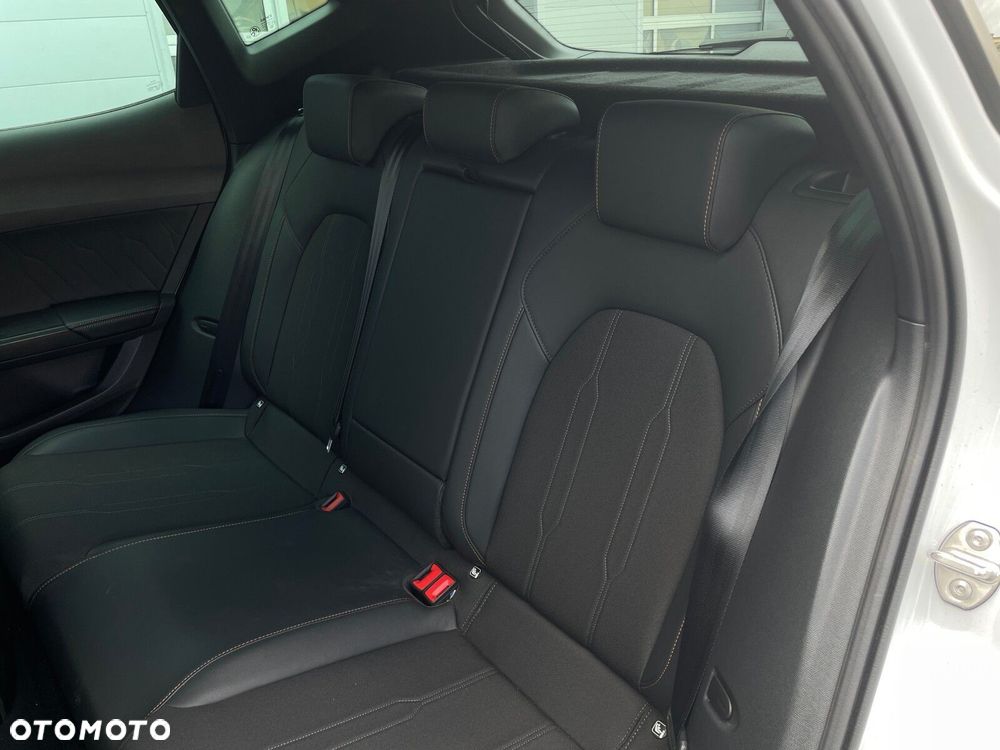 Cupra Formentor 1.4 e-Hybrid DSG - 12