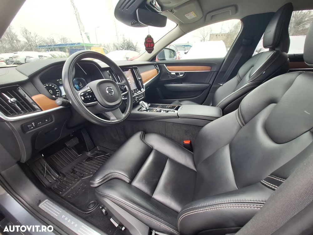 Volvo S90 T8 Recharge AWD Geartronic Inscription - 18