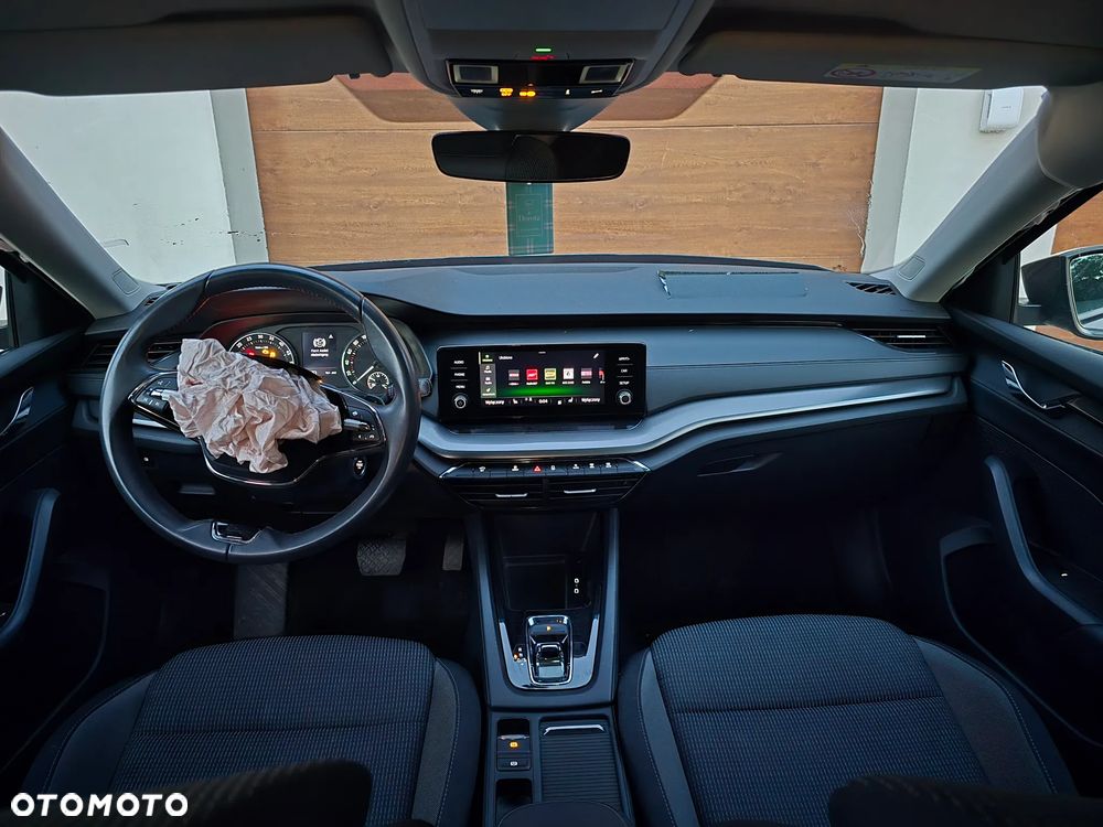 Skoda Octavia 2.0 TDI Ambition DSG - 4